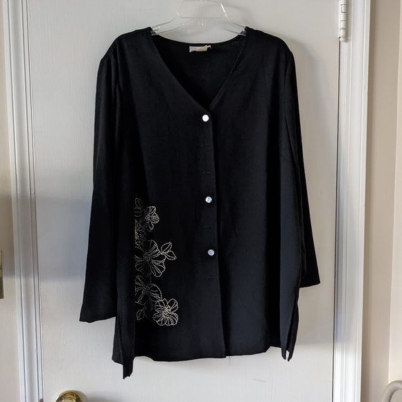 Fashion Bug buttons blouse 22/24 - Picture 1 of 8